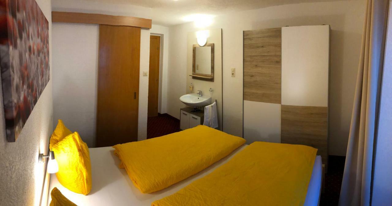 Appartements Dobler - S'Darhuam Sankt Leonhard im Pitztal Exterior photo