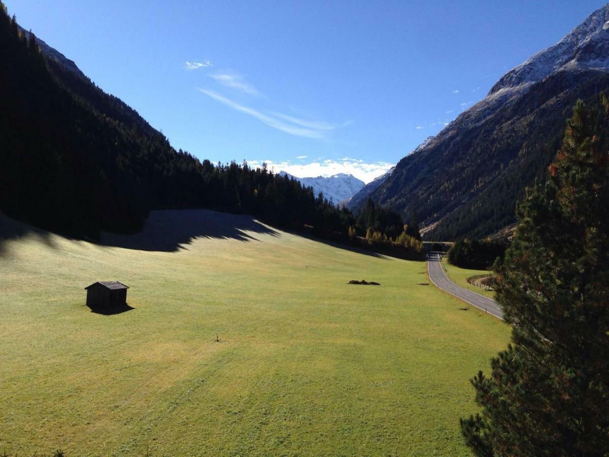 Appartements Dobler - S'Darhuam Sankt Leonhard im Pitztal Exterior photo